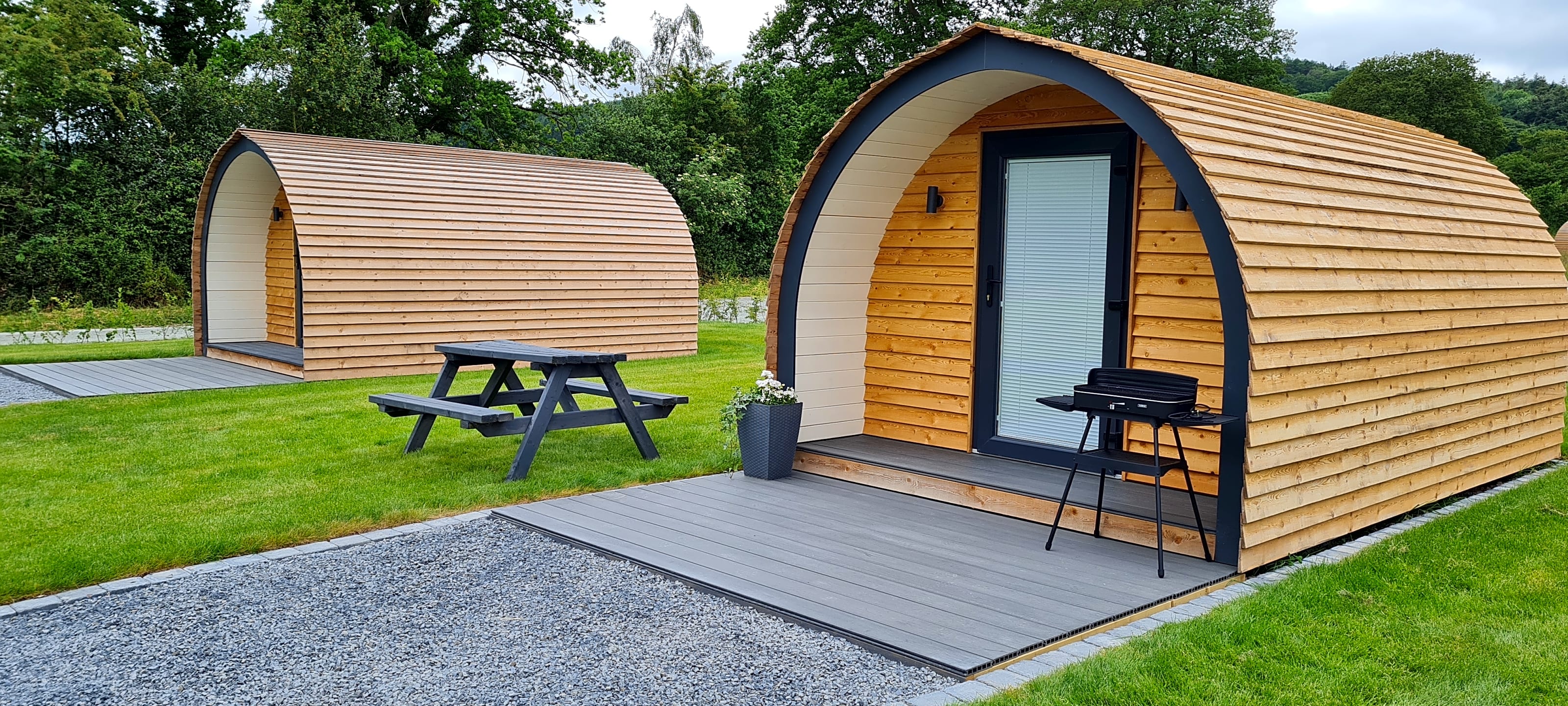 Camping pods best sale near me