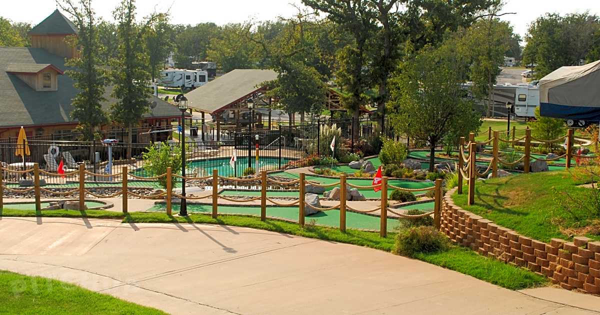 Twin Fountains RV Park, Oklahoma City