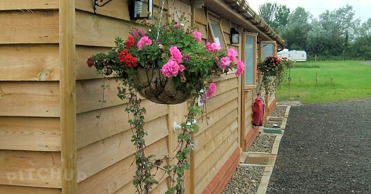 Mill Hill Farm Caravan and Campsite, Darsham Pitchup®