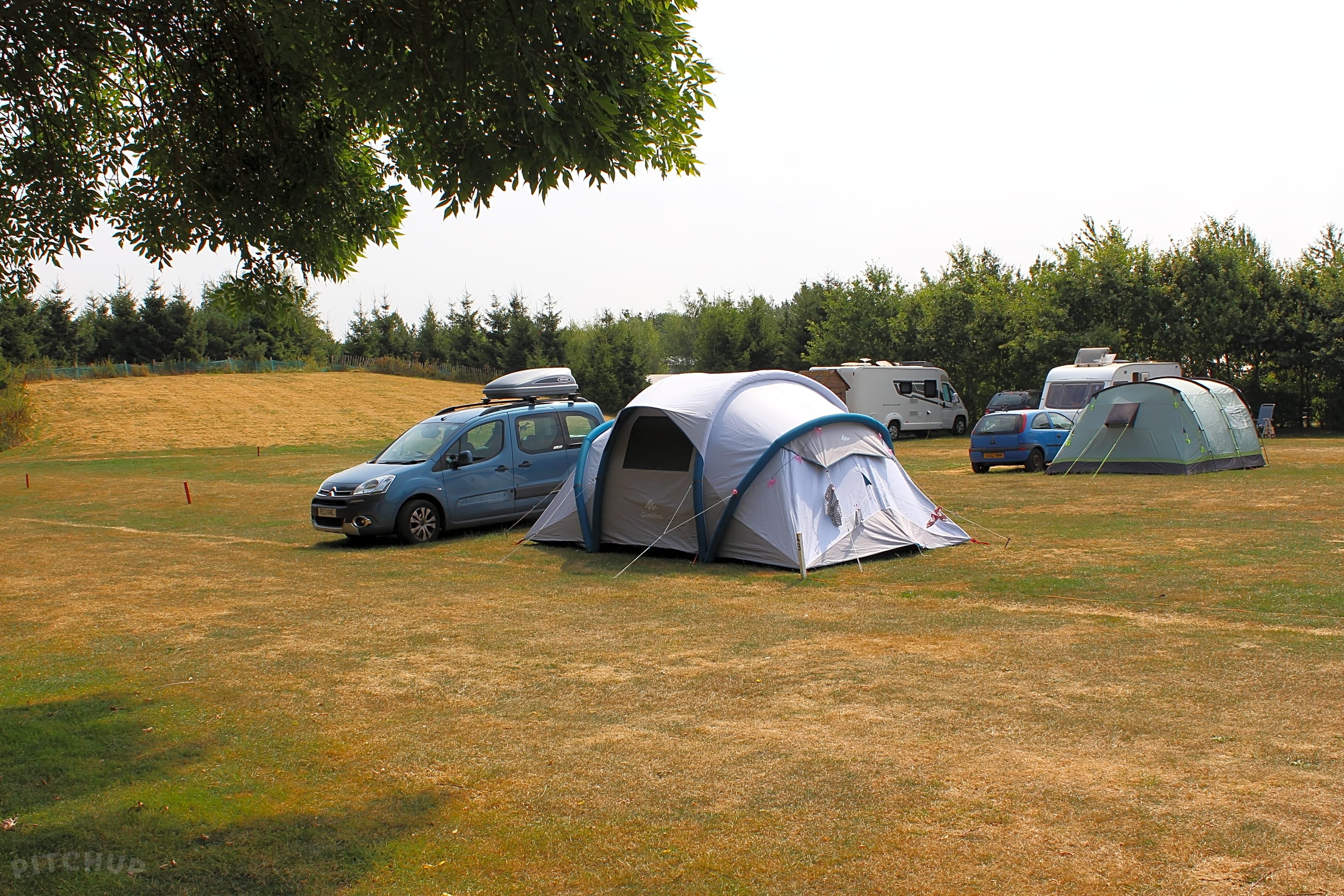 Gulliver's Meadow Campsite, Milton Keynes Updated 2021 prices Pitchup®