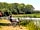 Camping Wedderbergen: Relax by the water