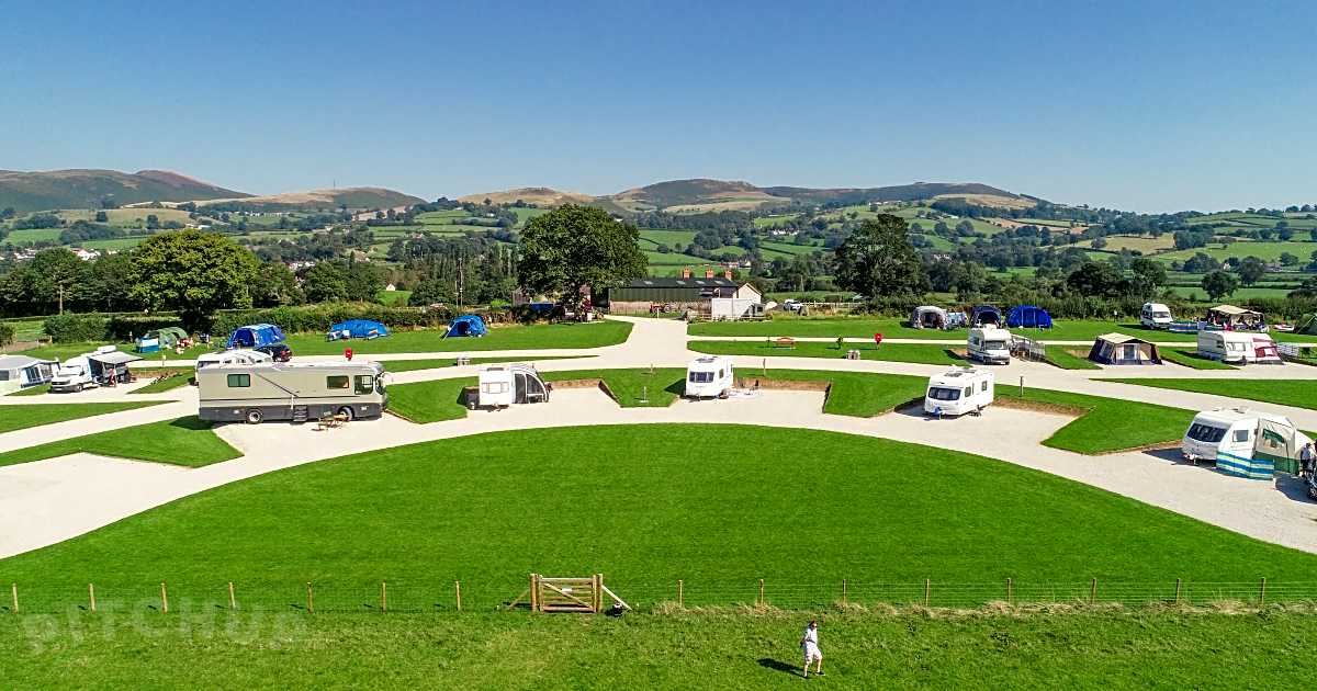 Maes Carafanau Llanbenwch Caravan Park, Llanfair Dyffryn Clwyd