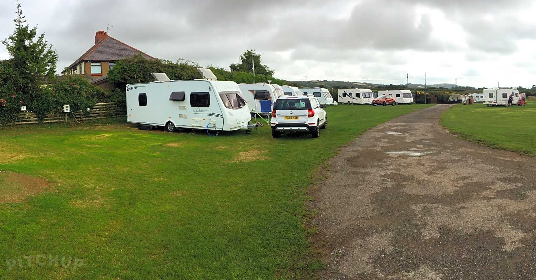 Seasonal pitches Best Campsites in South Wales 2021 Book 5 Campsites on Pitchup®