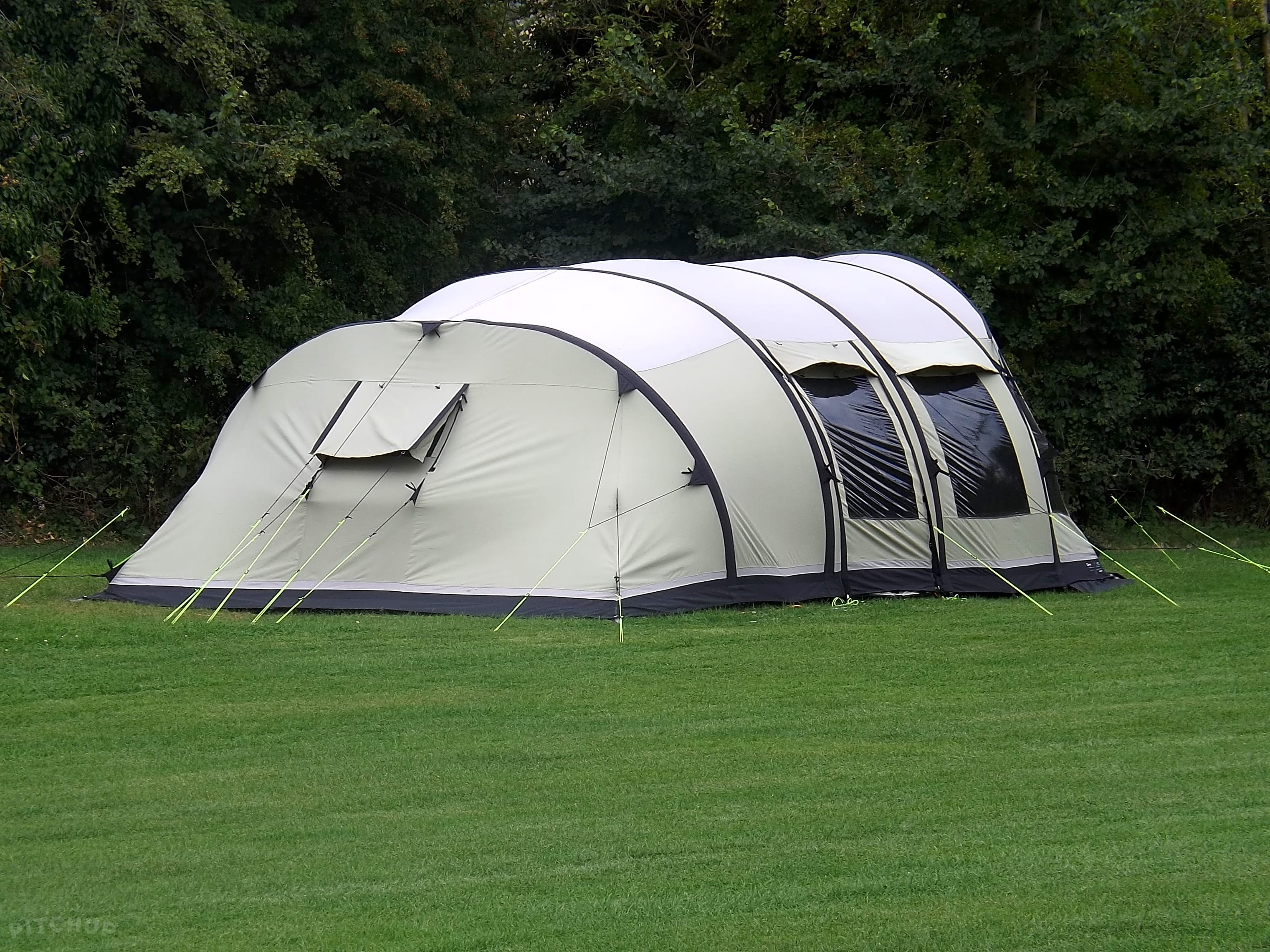 Foxhangers Canalside Holidays, Devizes Updated 2019 prices Pitchup®