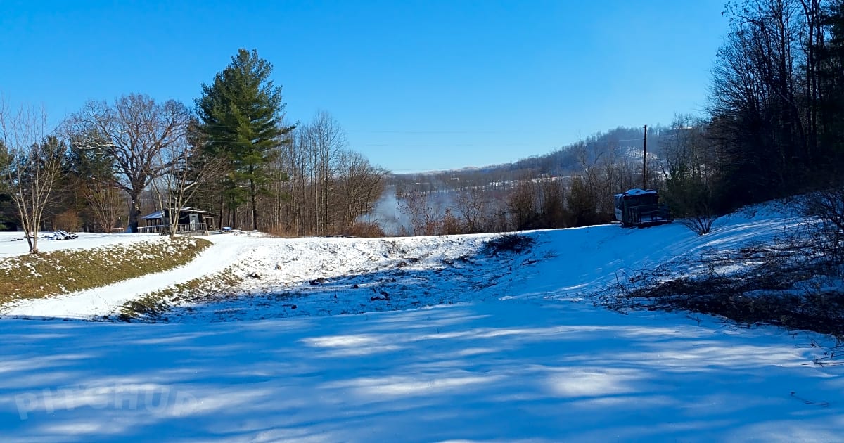 West Virginia Adventures Campground, Glen Jean Pitchup®