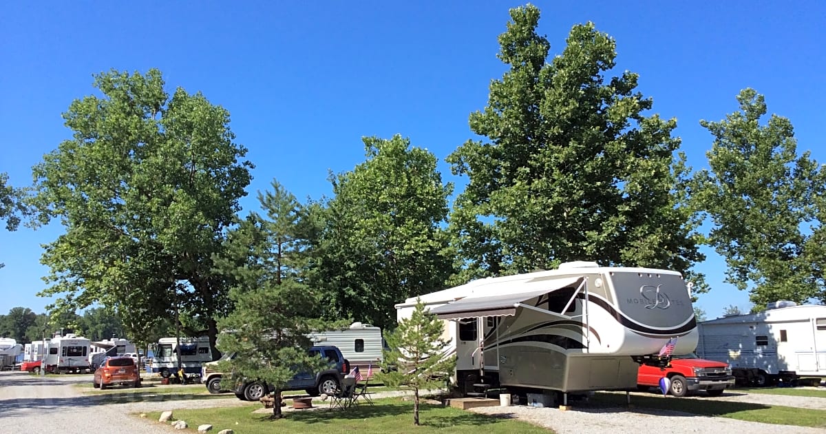 Blue Lake Campground and Resort, Churubusco Pitchup®