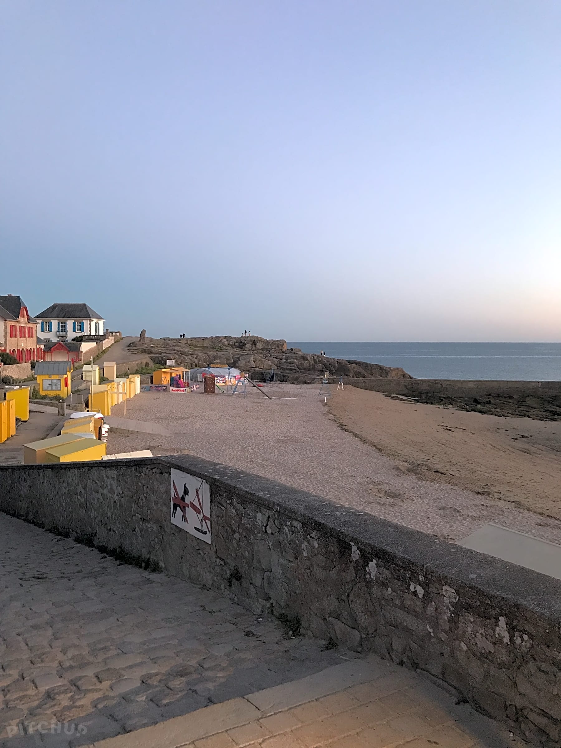 Camping Les Paludiers Batz Sur Mer Tarifs 2019 Pitchup