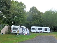 Piazzola camper su terreno battuto con elettricità facoltativa