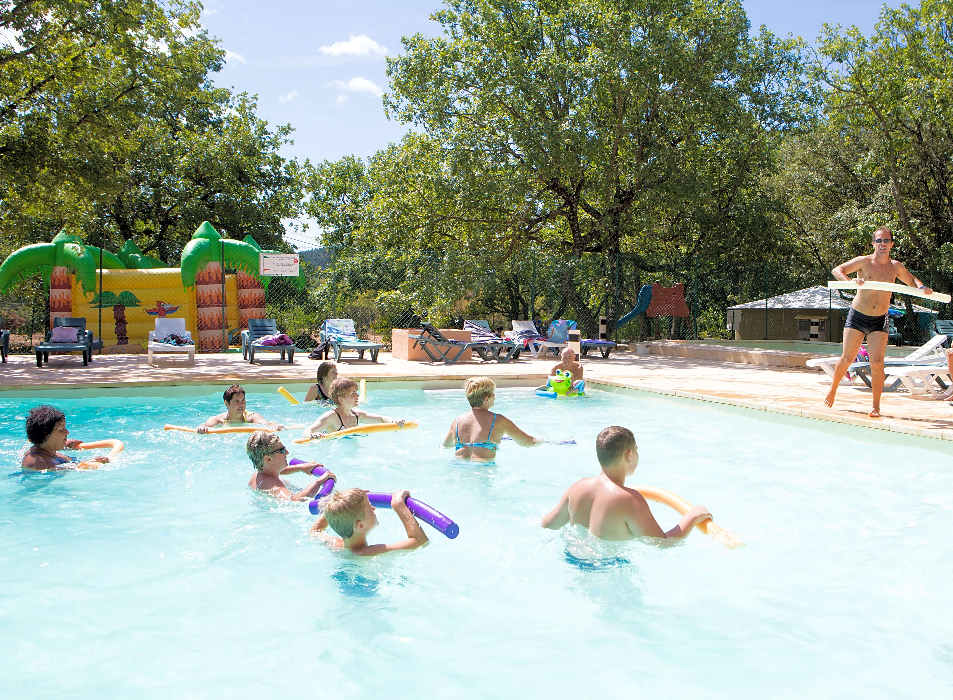 Domaine des Chênes Blancs, SaintSaturninlèsApt Updated 2020 prices