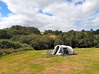 Cosmos Camping, Llangadog, Carmarthenshire