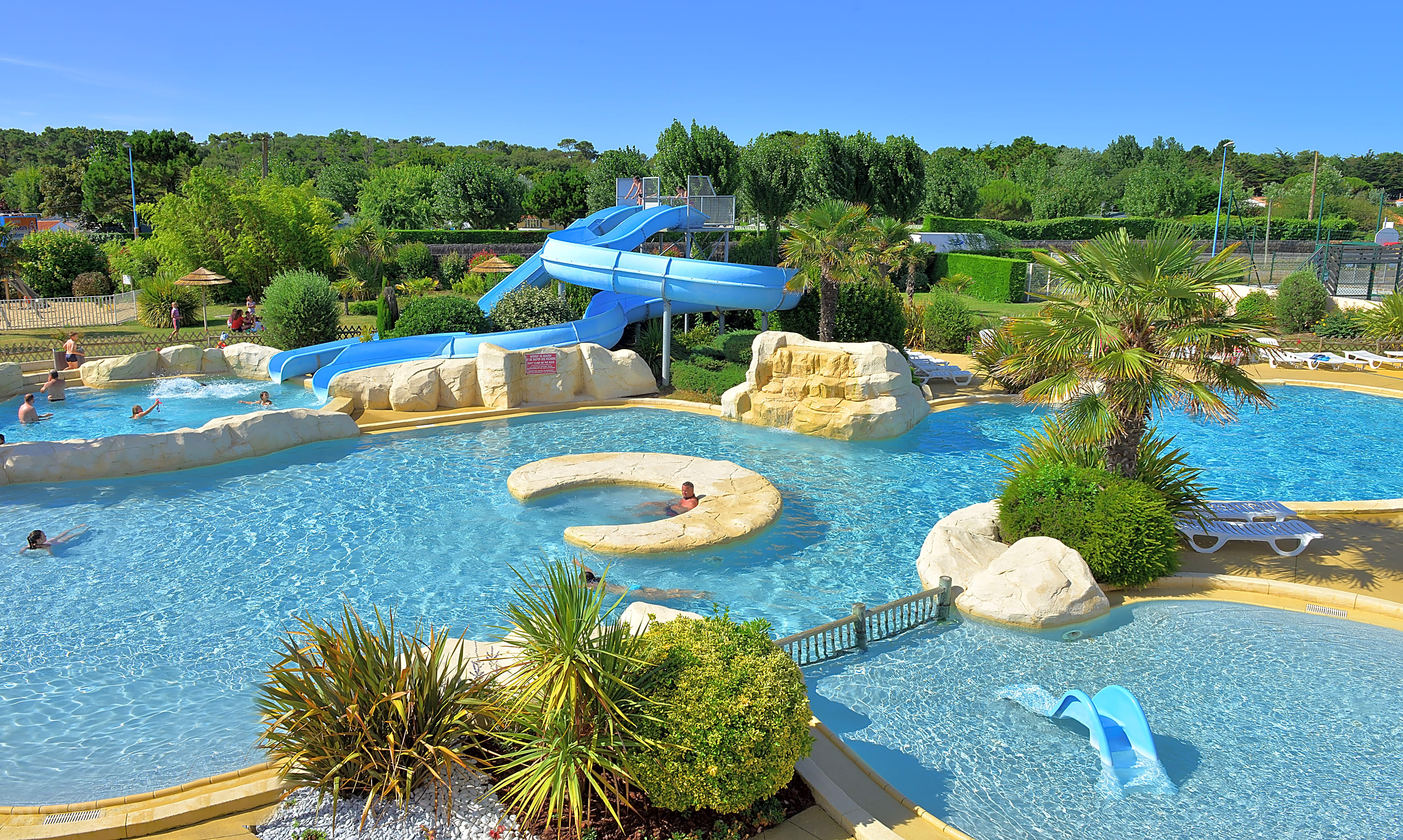 Camping Les Places Dorees Saint Jean De Monts Pitchup