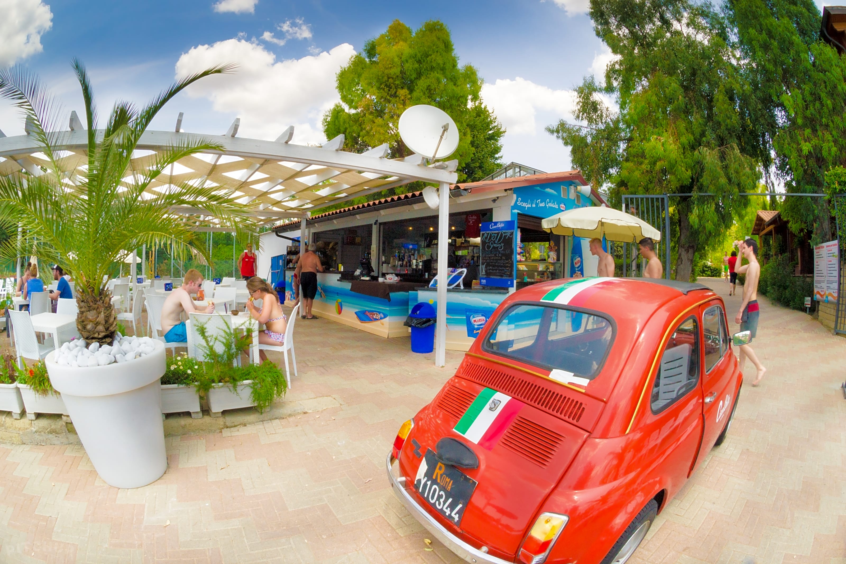 Roma Camping In Town Rome Updated 2020 Prices Pitchup