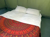 Super, comfy double bed with luxurious bed linen Super, comfy double bed with luxurious bed linen