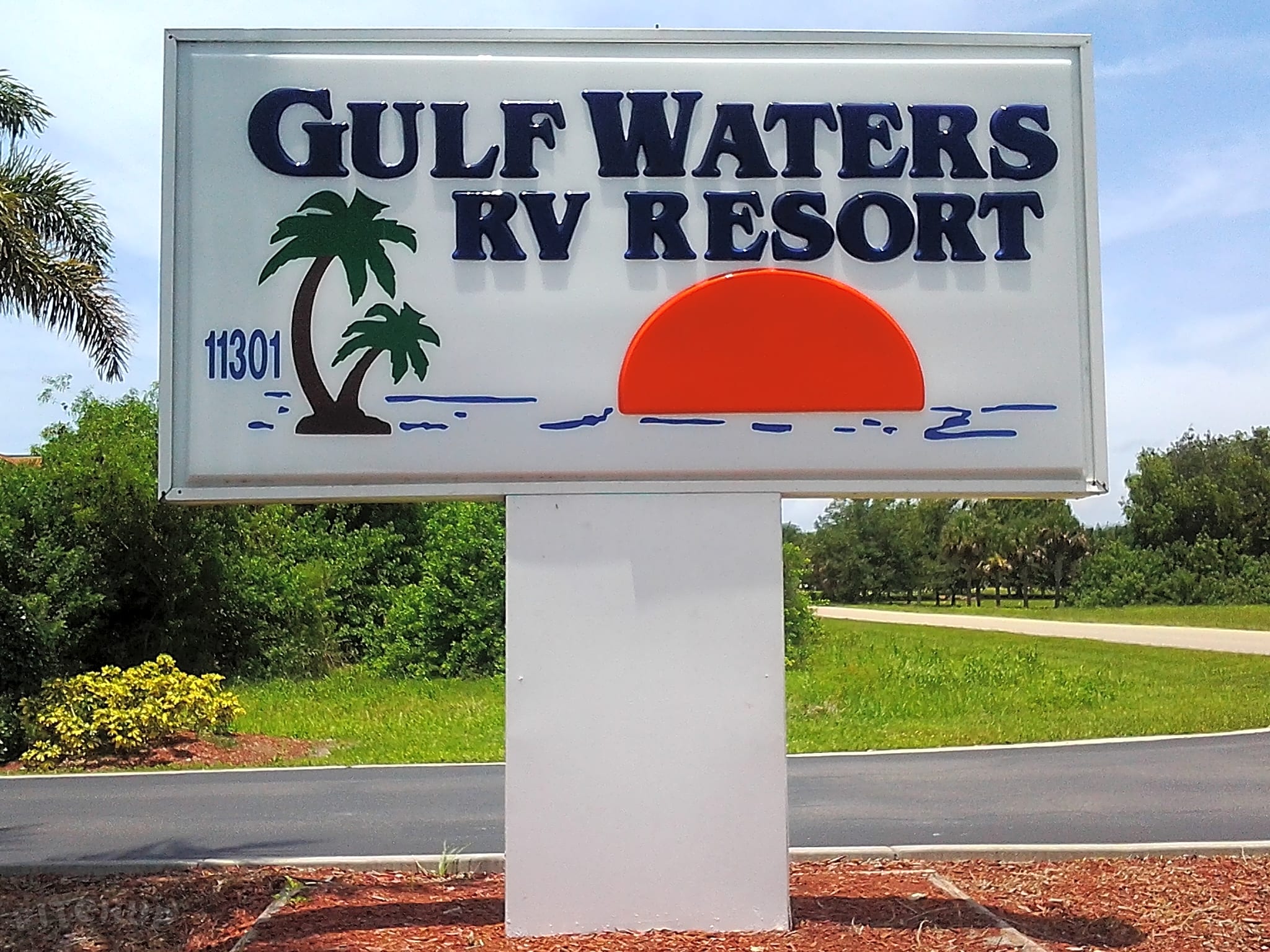 Gulf Waters RV Resort, Fort Myers Beach Pitchup®