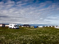 Parcel·la de gespa sense electricitat per a tenda de campanya o per a remolc tenda