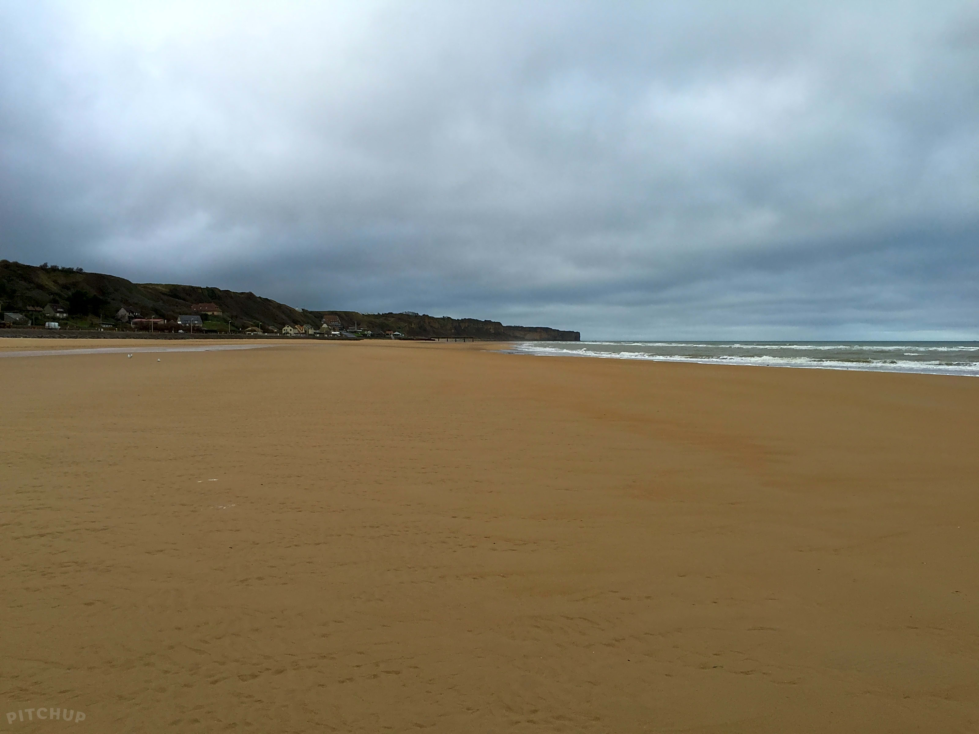 Camping Omaha Beach Vierville Sur Mer Pitchup