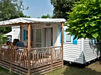 Exterior Exterior