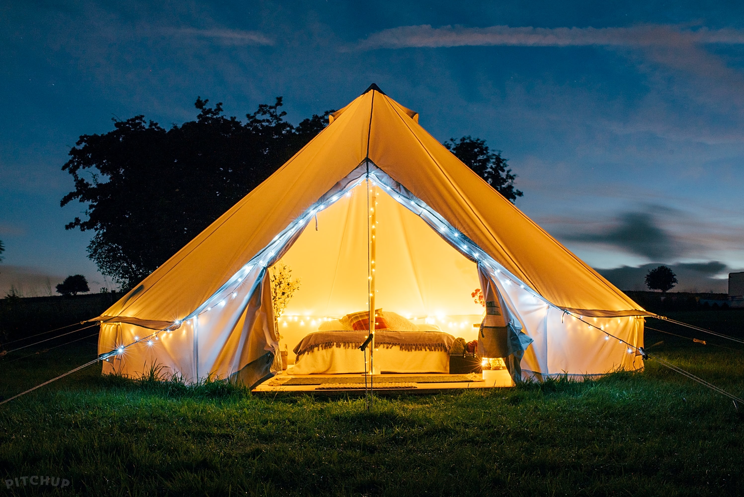 Палатка Orange Solar Tent