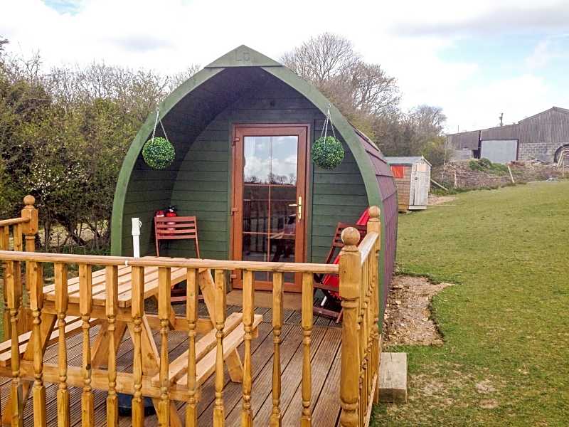 Find The Best Lodges Log Cabins In South Wales Pitchup