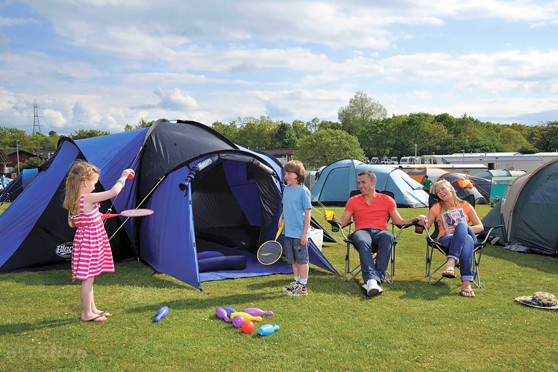 Find Cheap Tent Camping Sites in Poole, Dorset Pitchup®