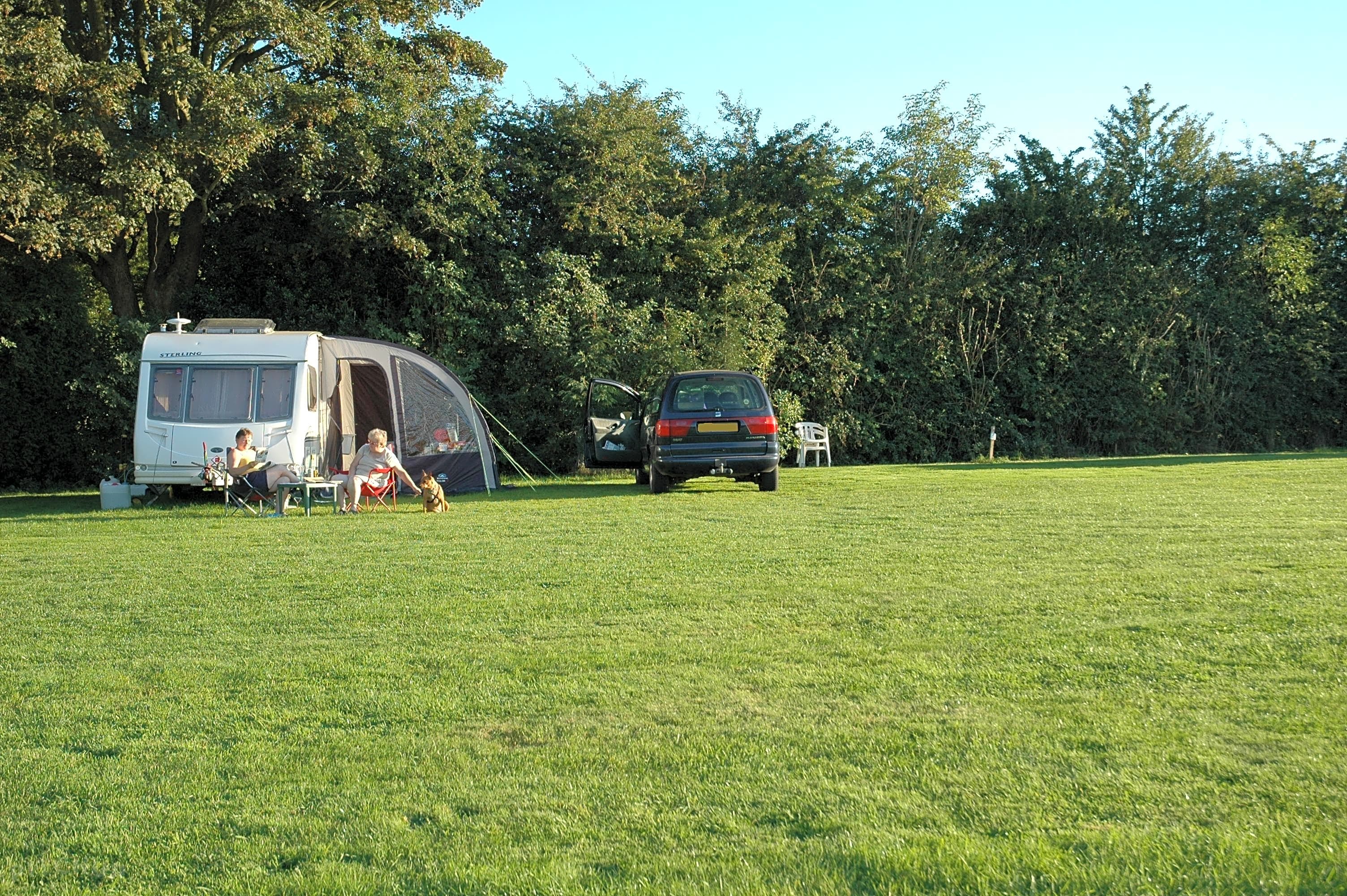 Home Farm Camping and Caravan Park, Radnage Pitchup®