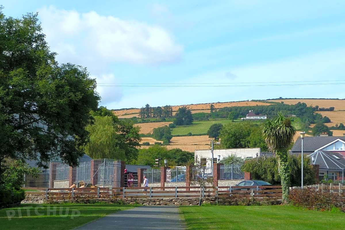 River Valley Caravan and Camping Park, Redcross Village ...