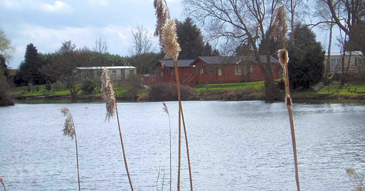 Waveney Valley Lakes, Wortwell