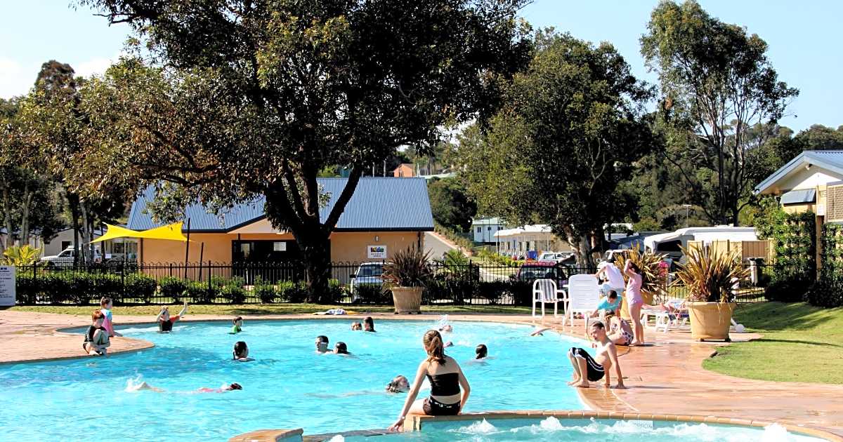 Beachfront Hallidays Point, Hallidays Point