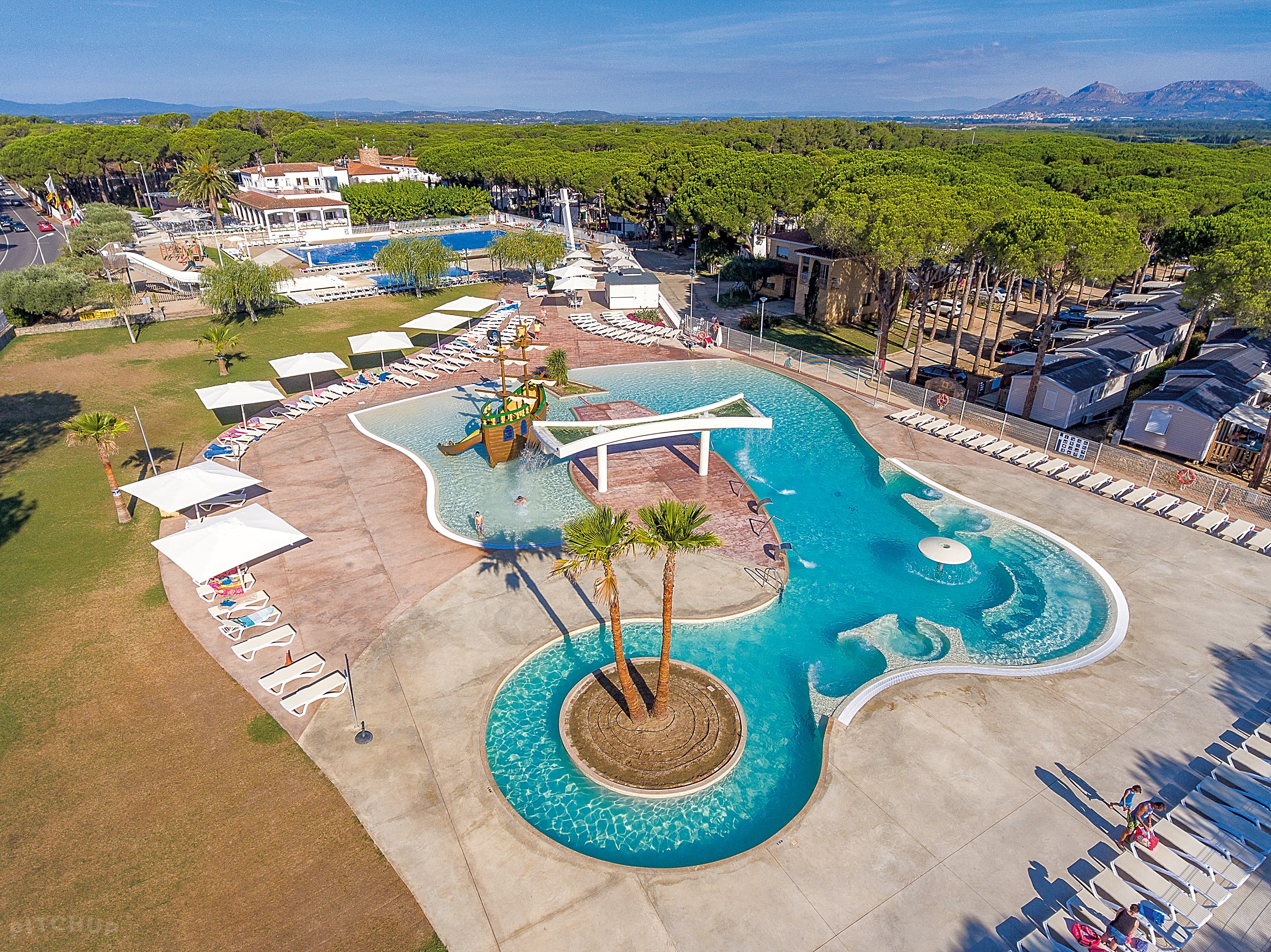 Cypsela resort deals