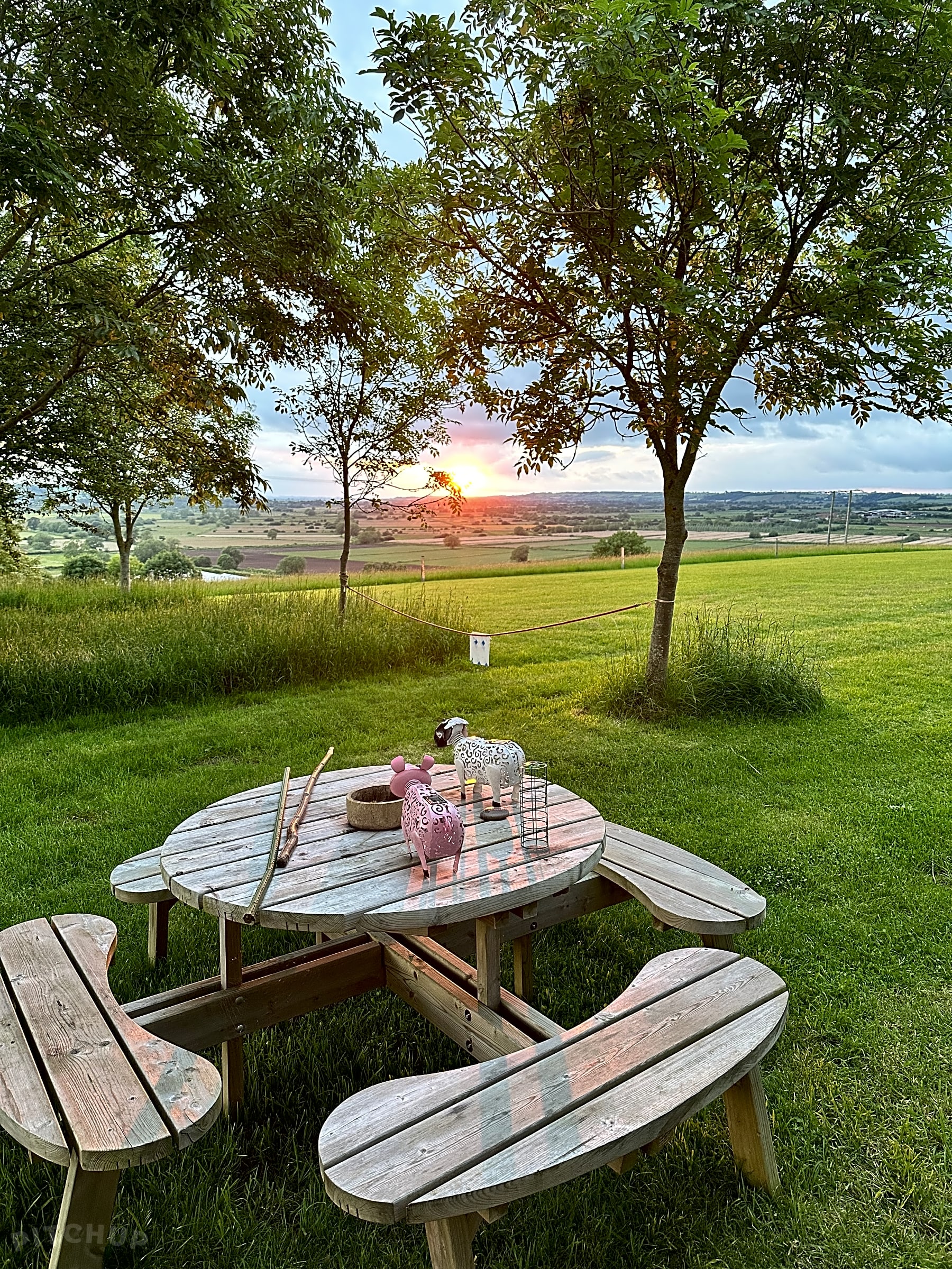 Grove Hill Campsite, Somerton, Somerset Updated 2025 prices