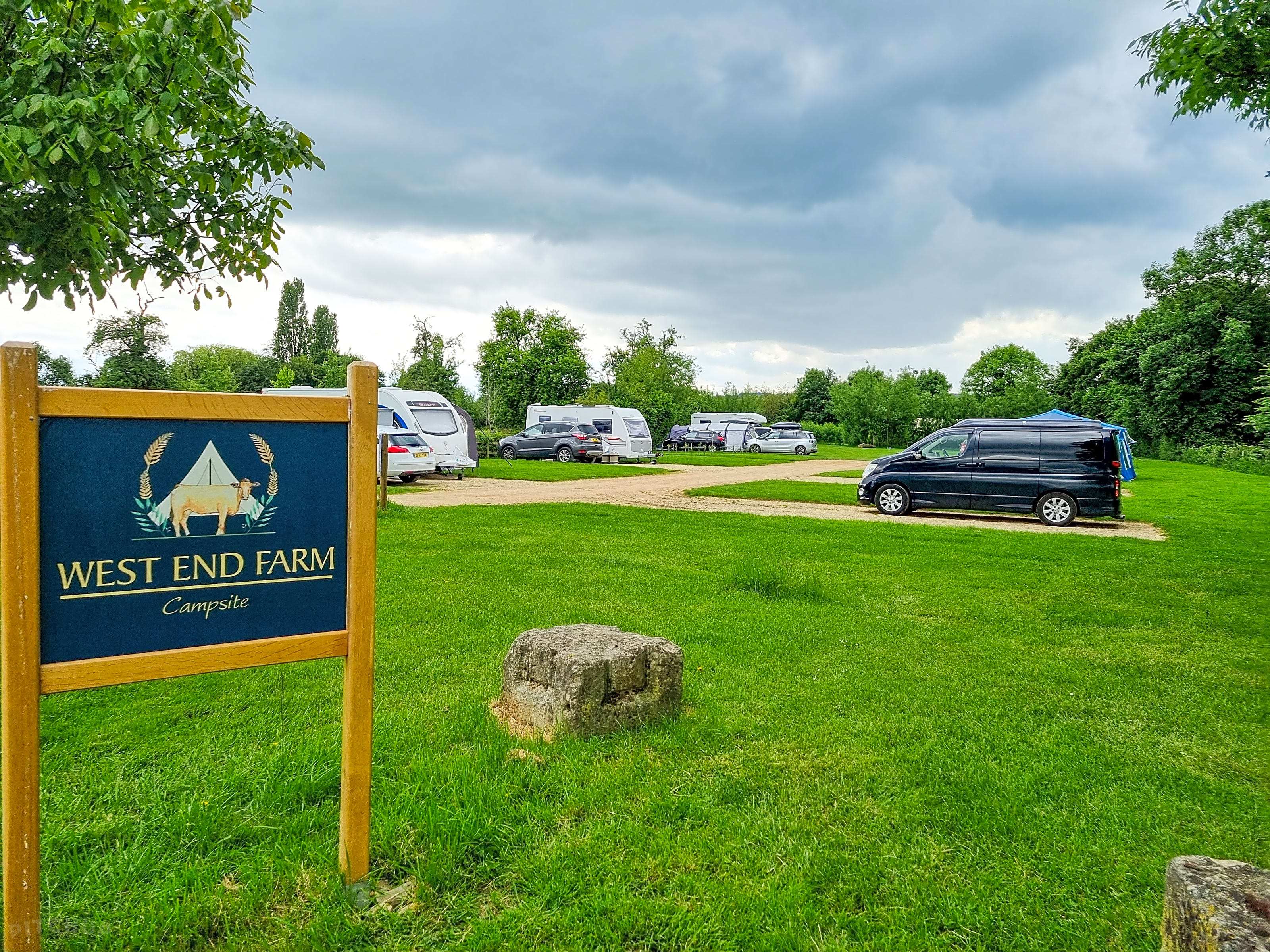 West End Farm Campsite Gloucester Gloucestershire Preise fur 2025 aktualisiert Pitchup