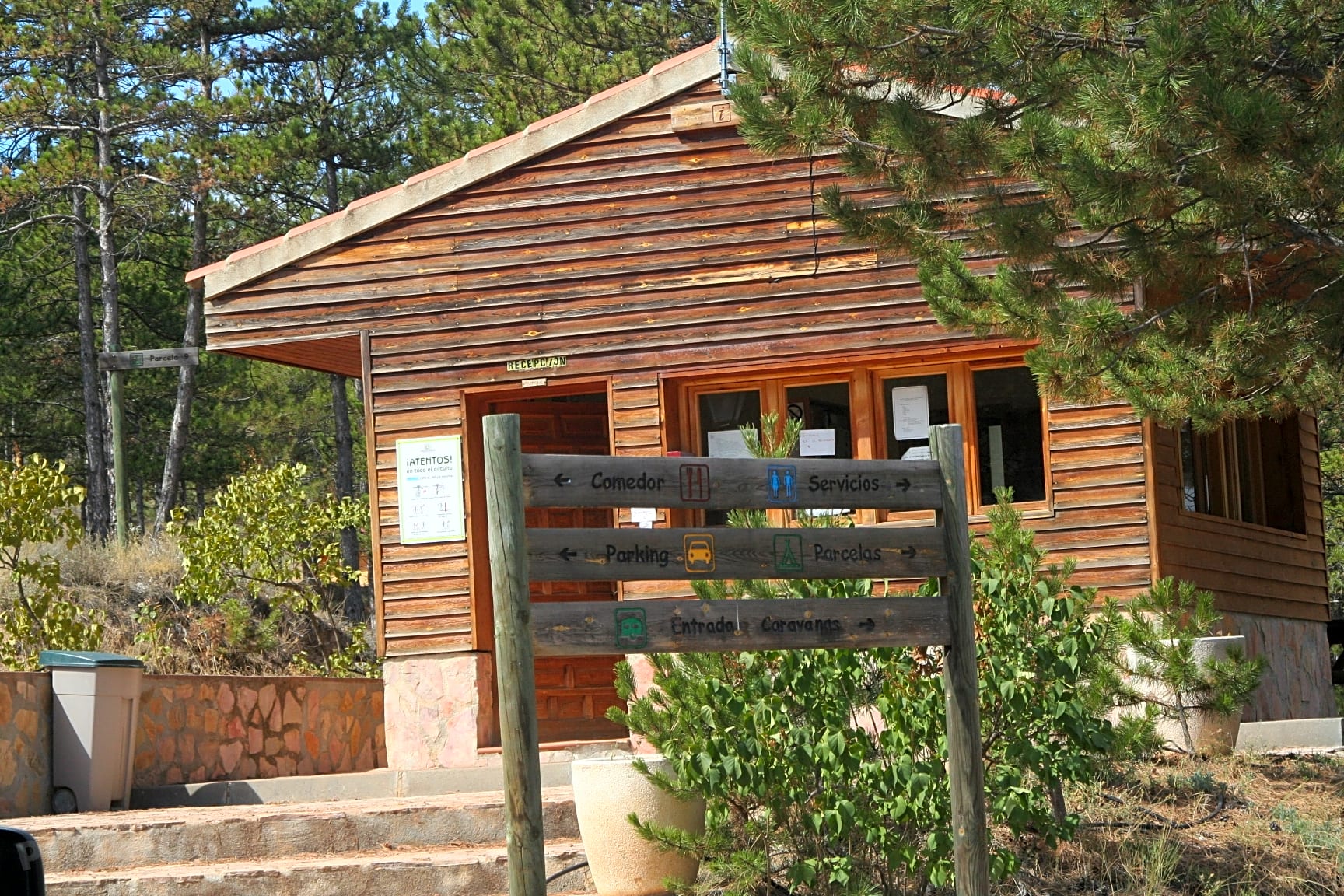 Camping Cabañas, Martín del Río, Teruel - Pitchup®