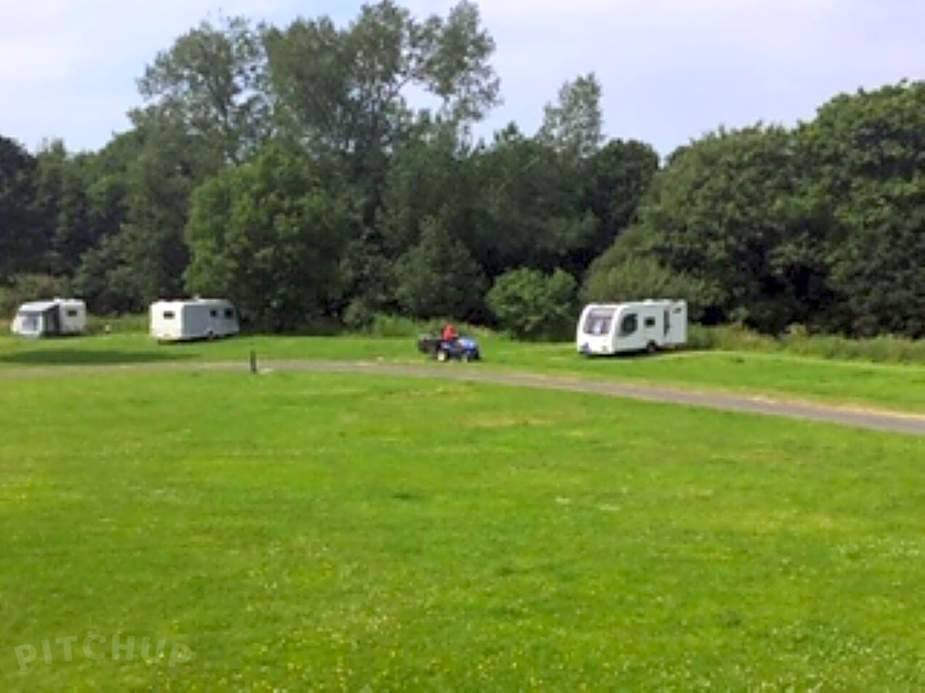 Argoed Meadow Camping and Caravan Park, Newcastle Emlyn Updated 2020 prices Pitchup®