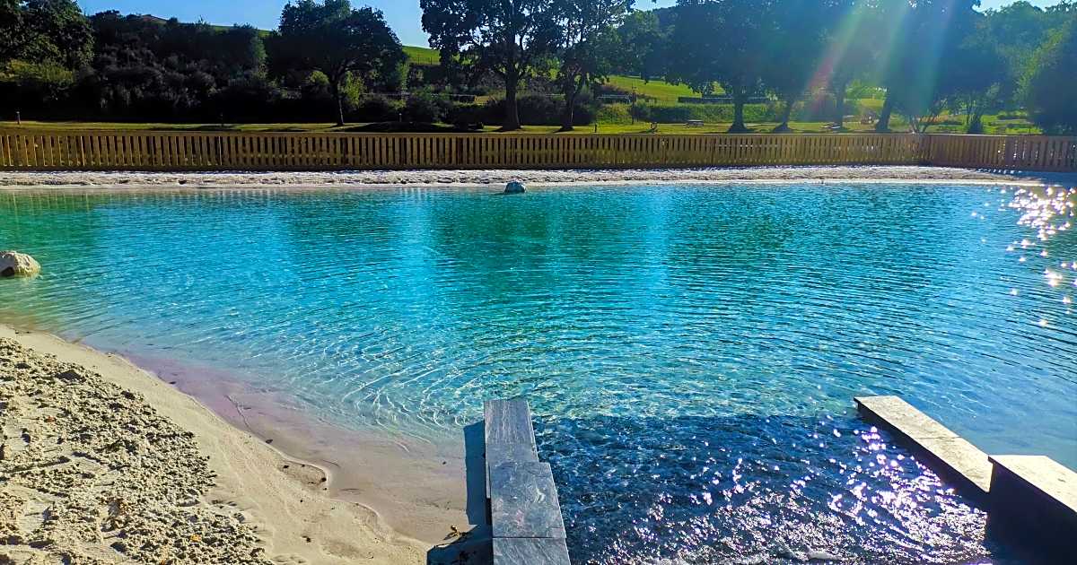 Domaine Mélusine, Les Epesses Pitchup®