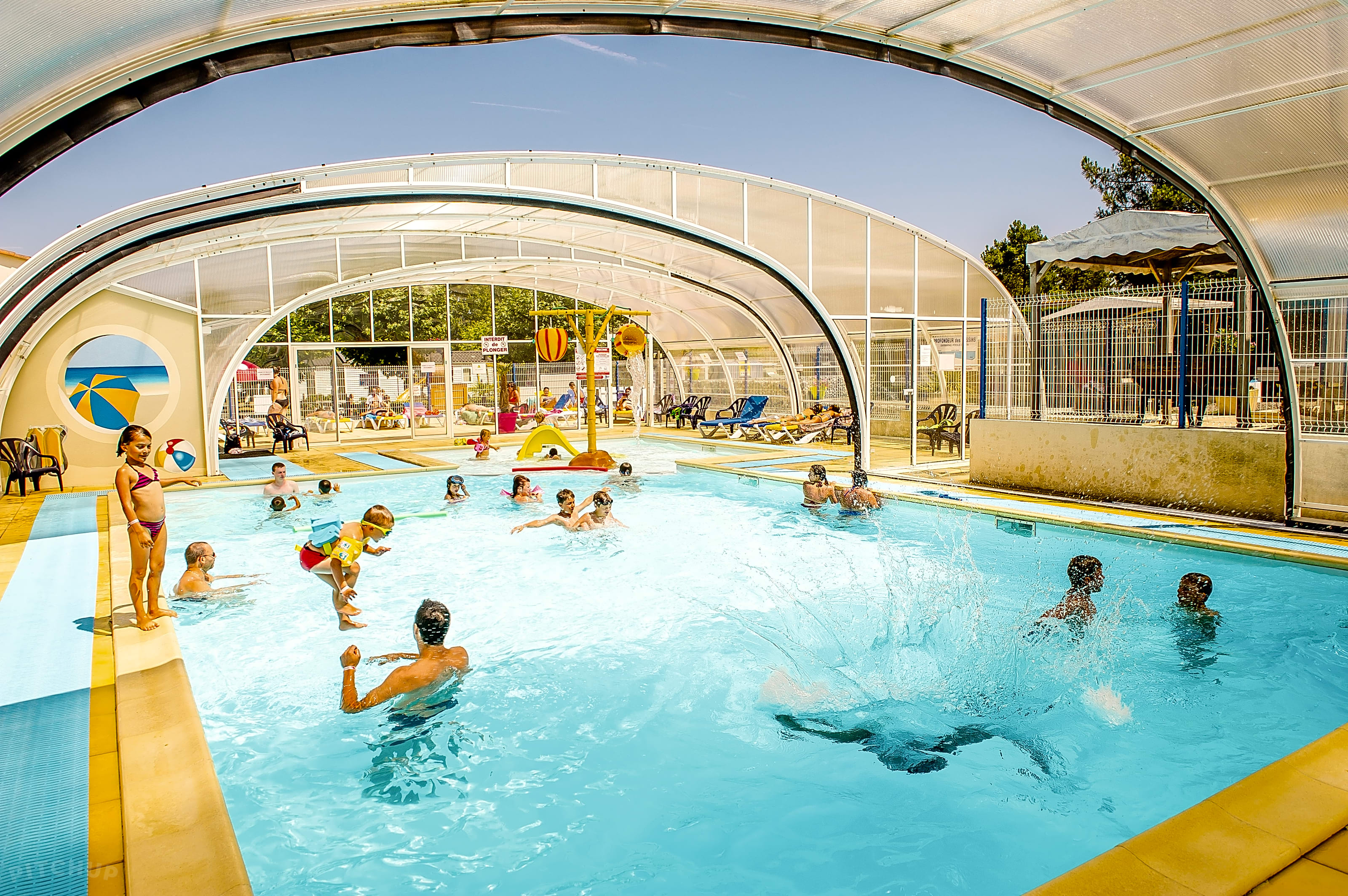 Camping Les Flots Bleus, La FautesurMer Pitchup®