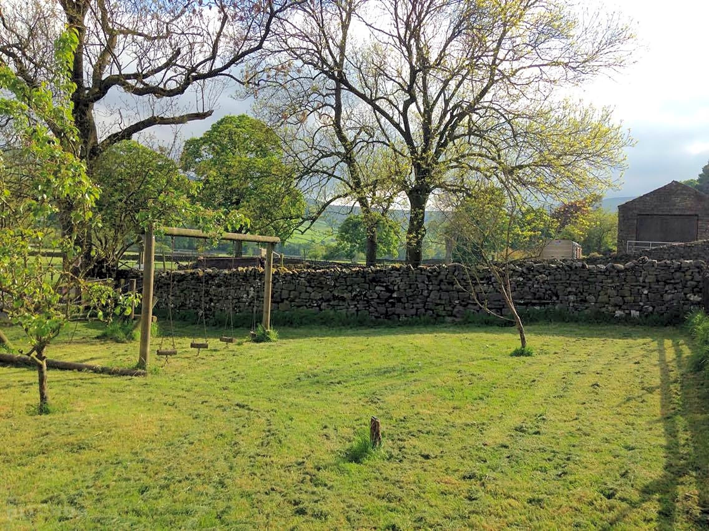 Hazel Brow Farm Campsite, Richmond Updated 2019 prices Pitchup®