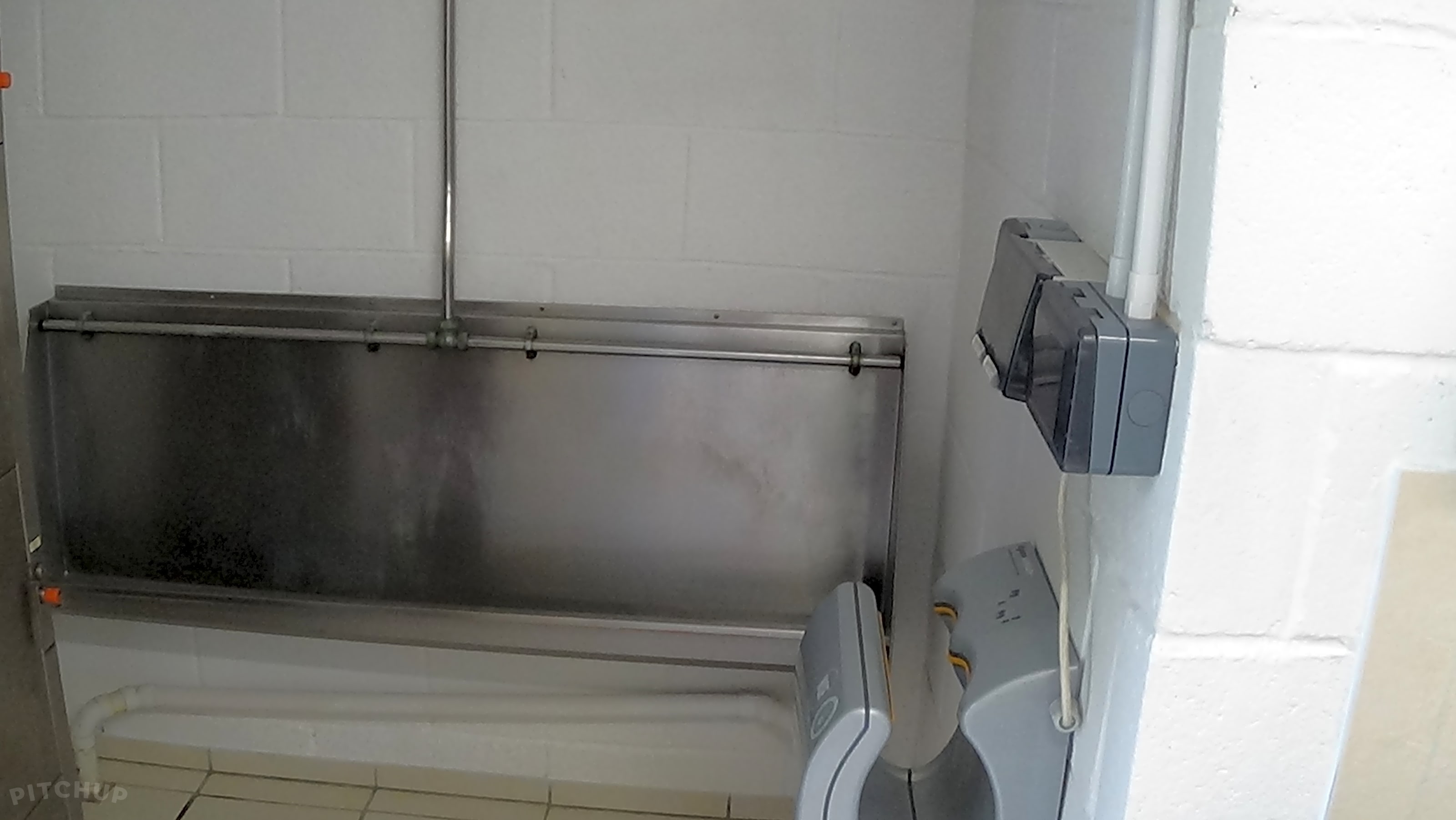 The Barn Caravan Park Lancing Updated 2020 Prices Pitchup