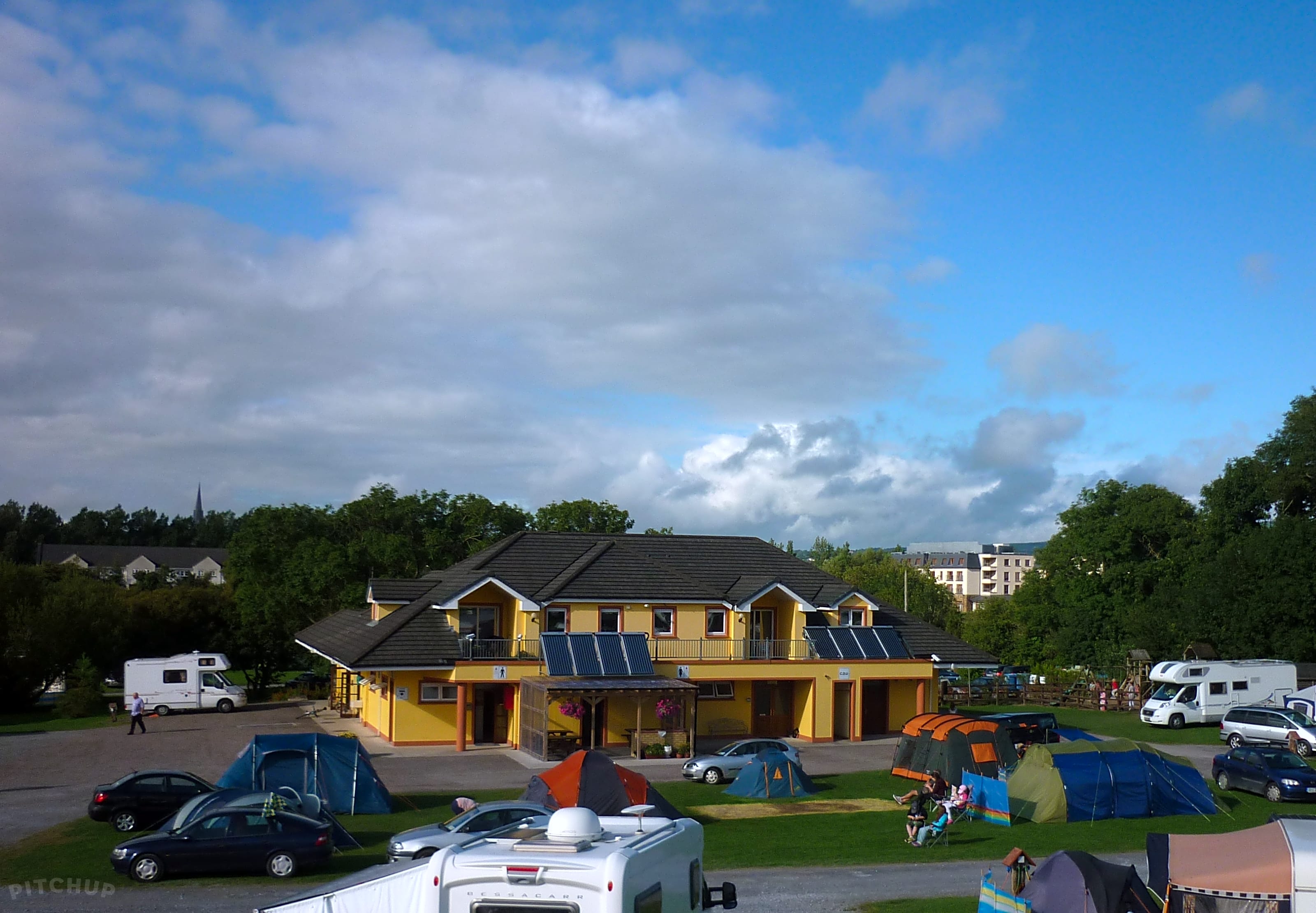 full hookup campgrounds in Sandyford Ireland