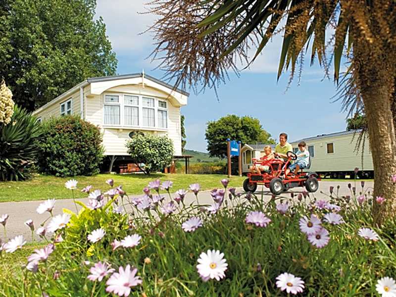Indoor Swimming Pool Best Campsites In Dorset 2020 Book 5