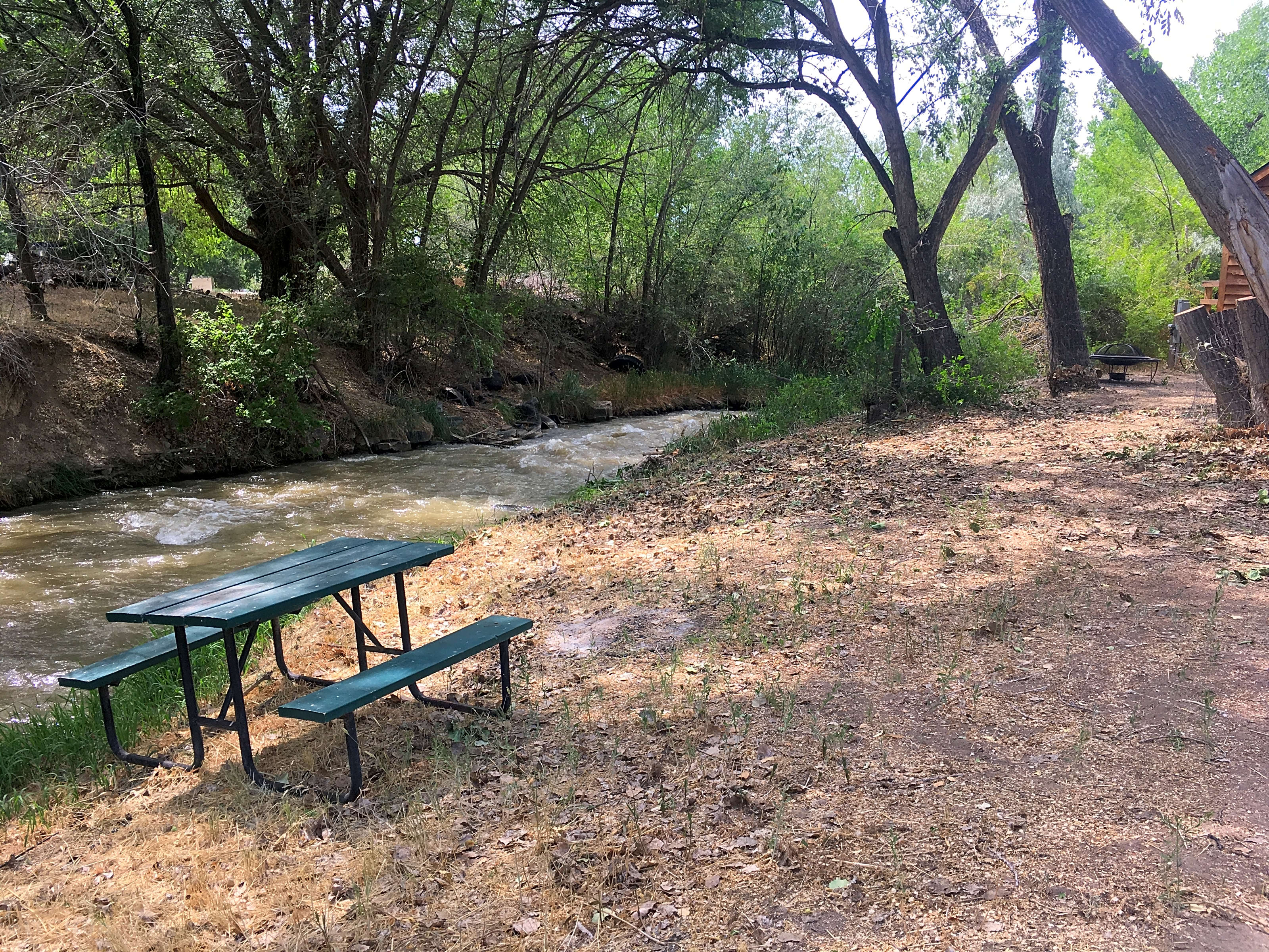 Cedar Creek RV Park, Montrose - Pitchup®