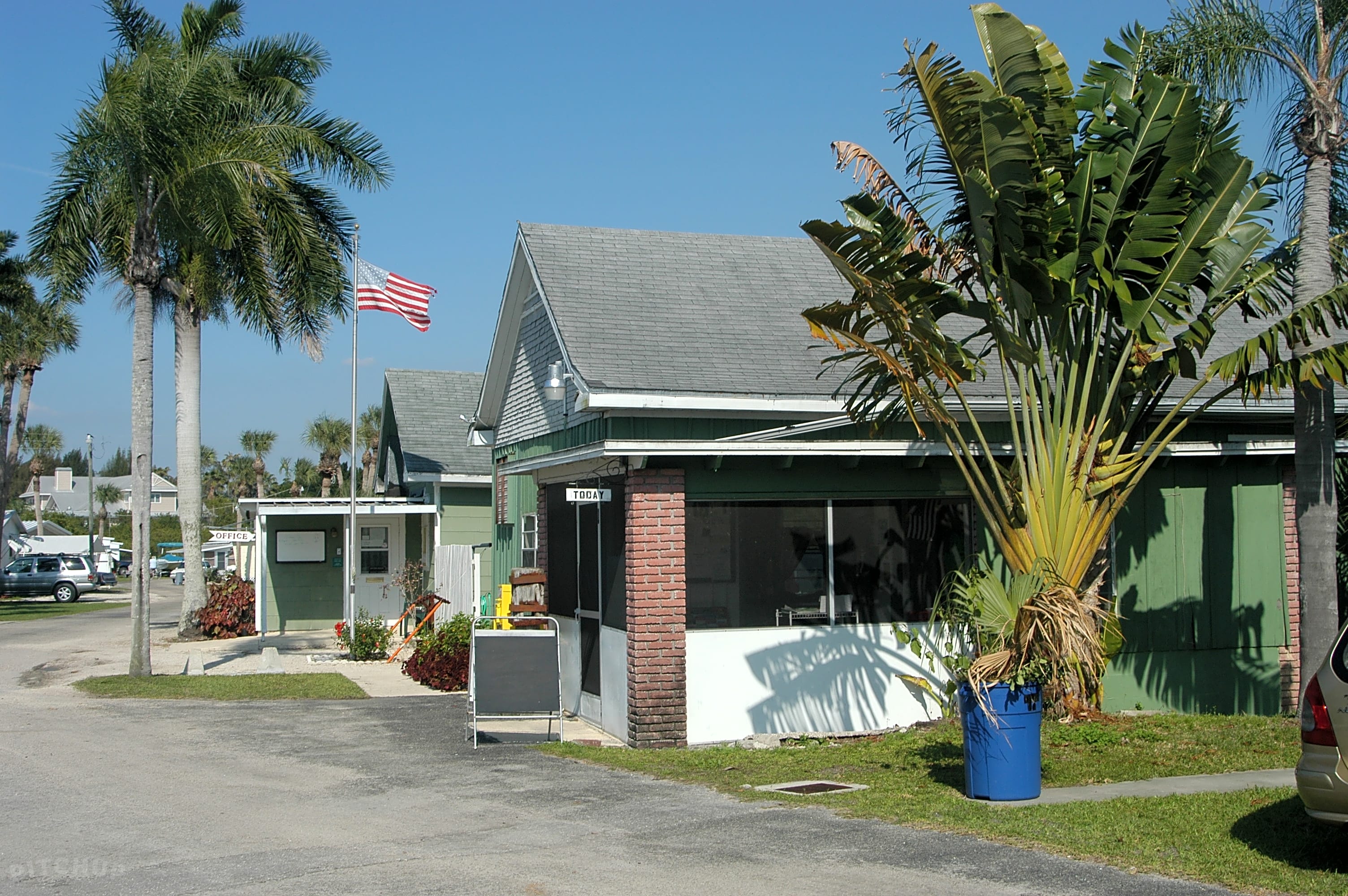 Palms And Pines Riverside Resort Punta Gorda Pitchup