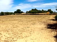 A perfect soft grass field, with warm, comfortable sand for those camping in tents. A perfect soft grass field, with warm, comfortable sand for those camping in tents.