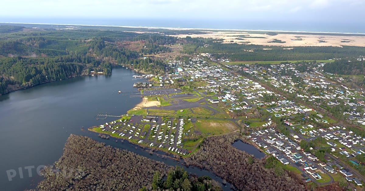 Osprey Point RV Resort, Lakeside Pitchup®