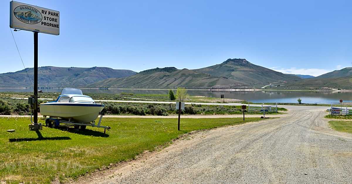 Escape to Serenity: Gunnison Lakeside Resort, Colorado's Hidden Gem