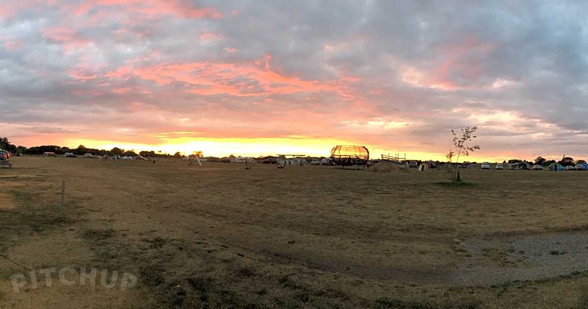 Pitchperfect Camping, Bath