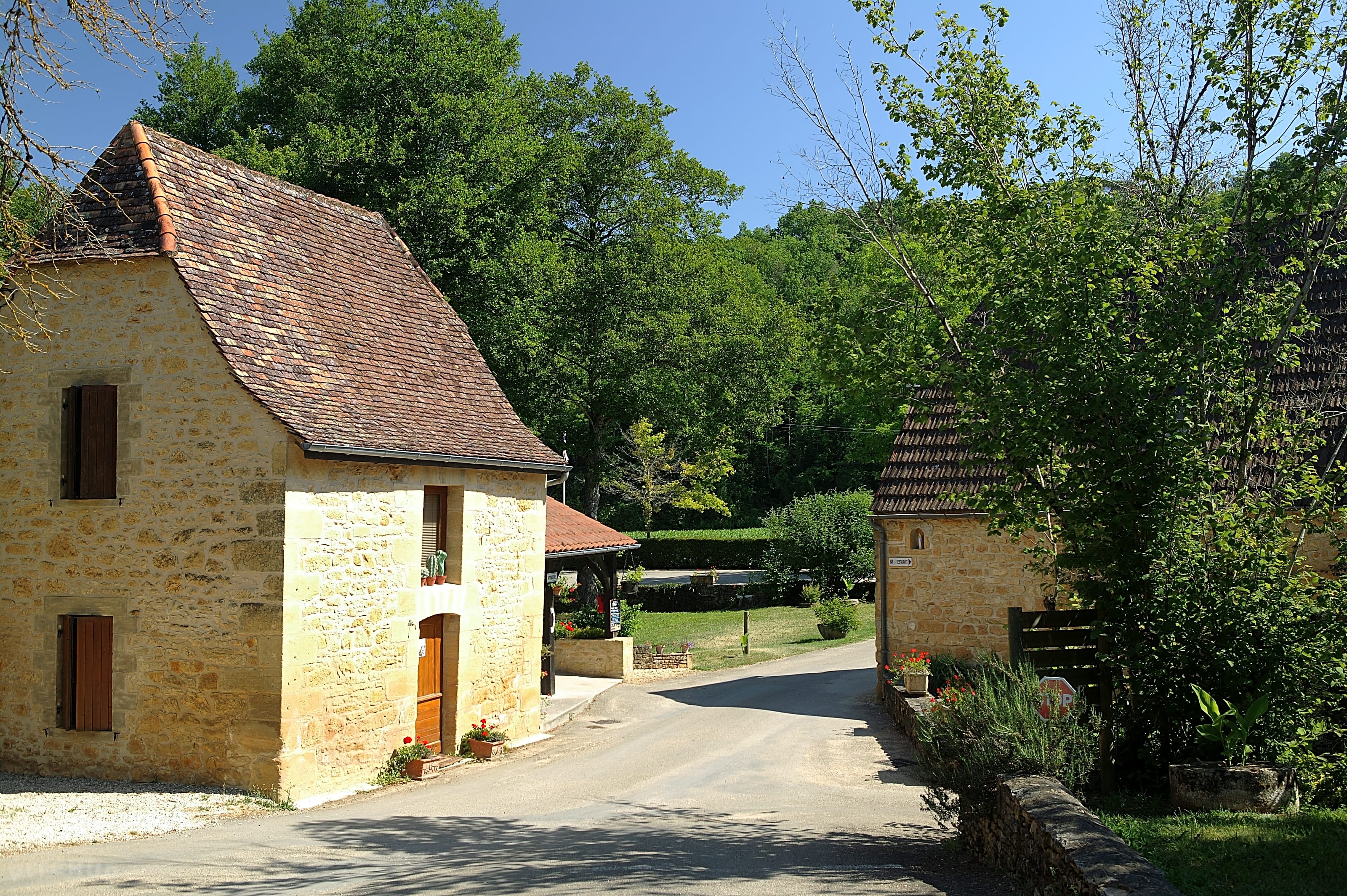 Camping Le Moulin du Roch, SaintAndré Allas Pitchup®