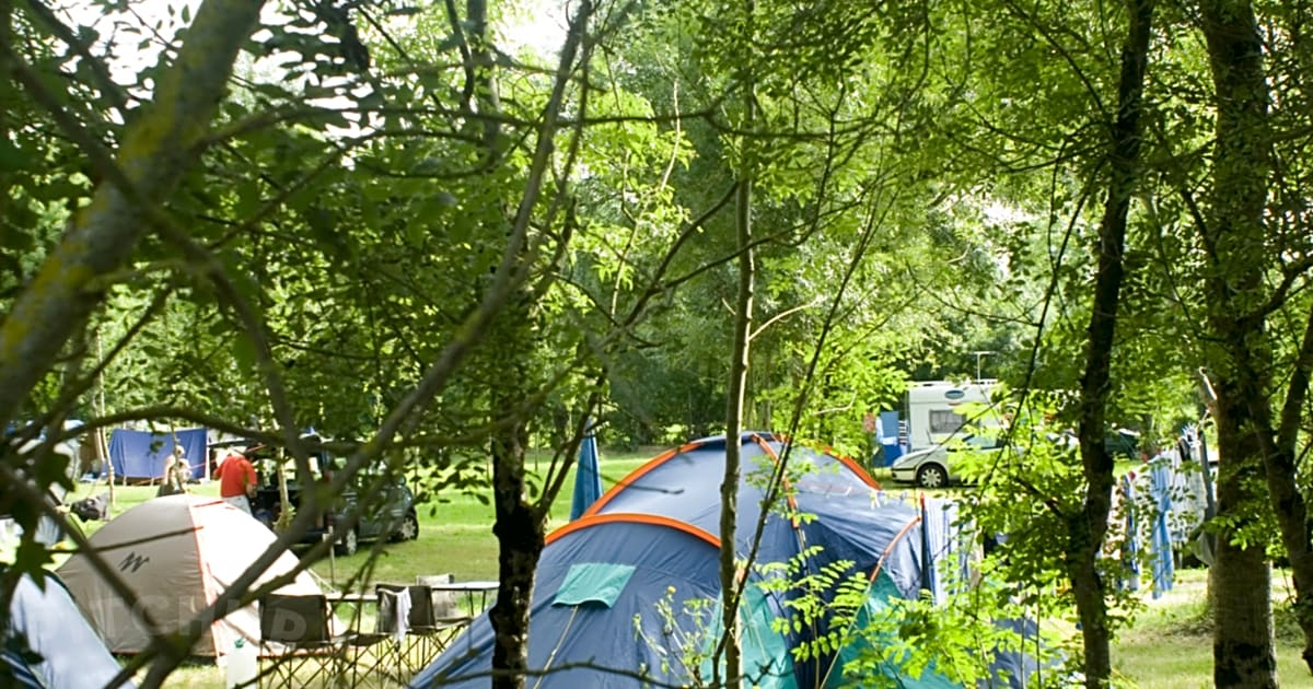 Camping Le Lidon Saint Hilaire La Palud Pitchup