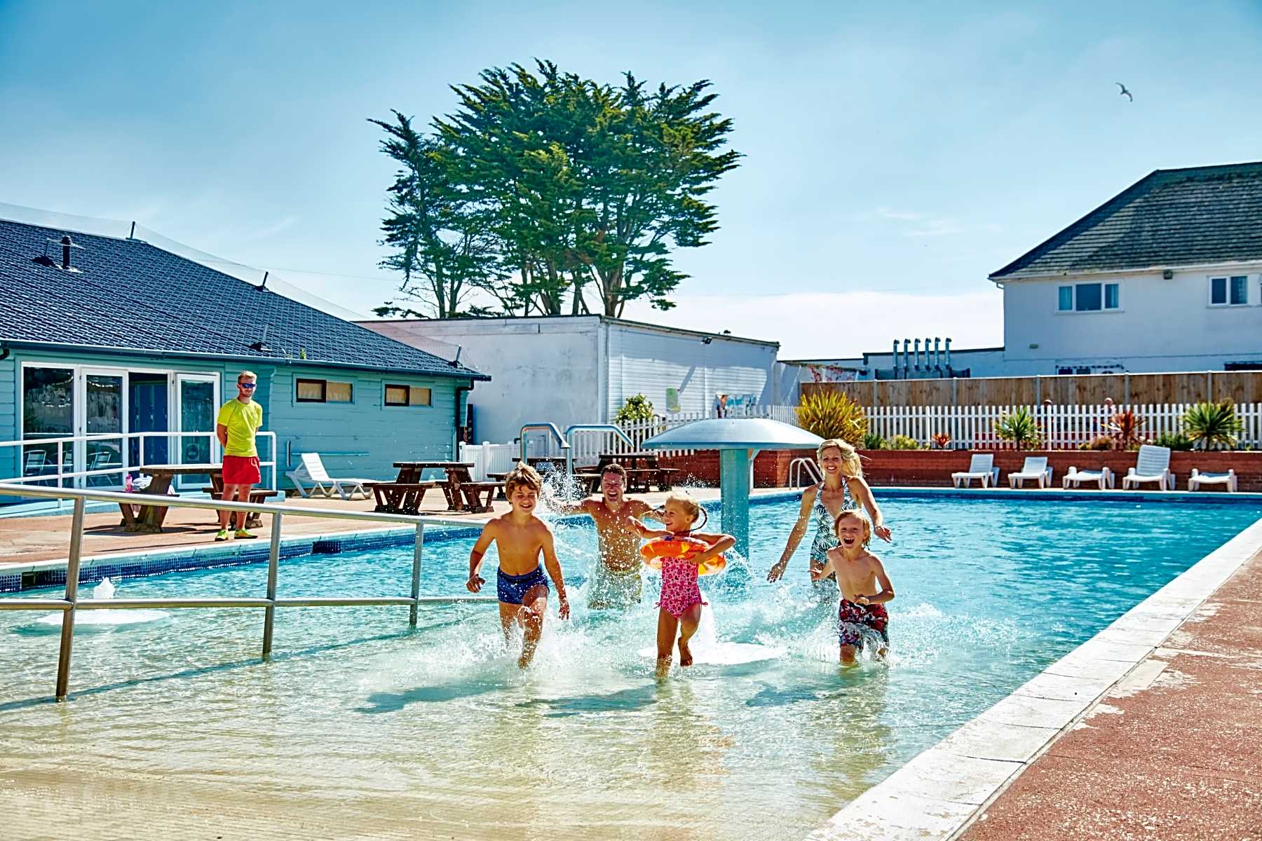 Indoor swimming pool Best Campsites in Suffolk 2020 Book 2