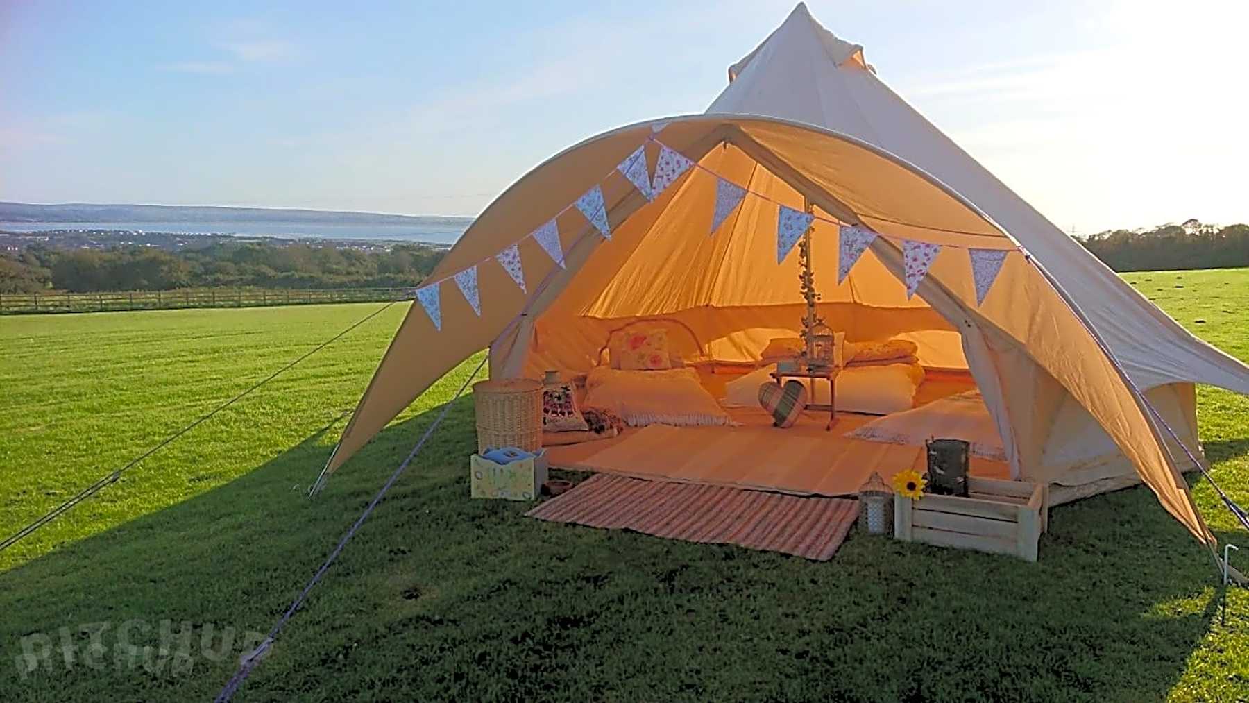 Best Campsites In Llanelli Carmarthenshire 2021 211 Llanelli Carmarthenshire Camping Sites On Pitchup