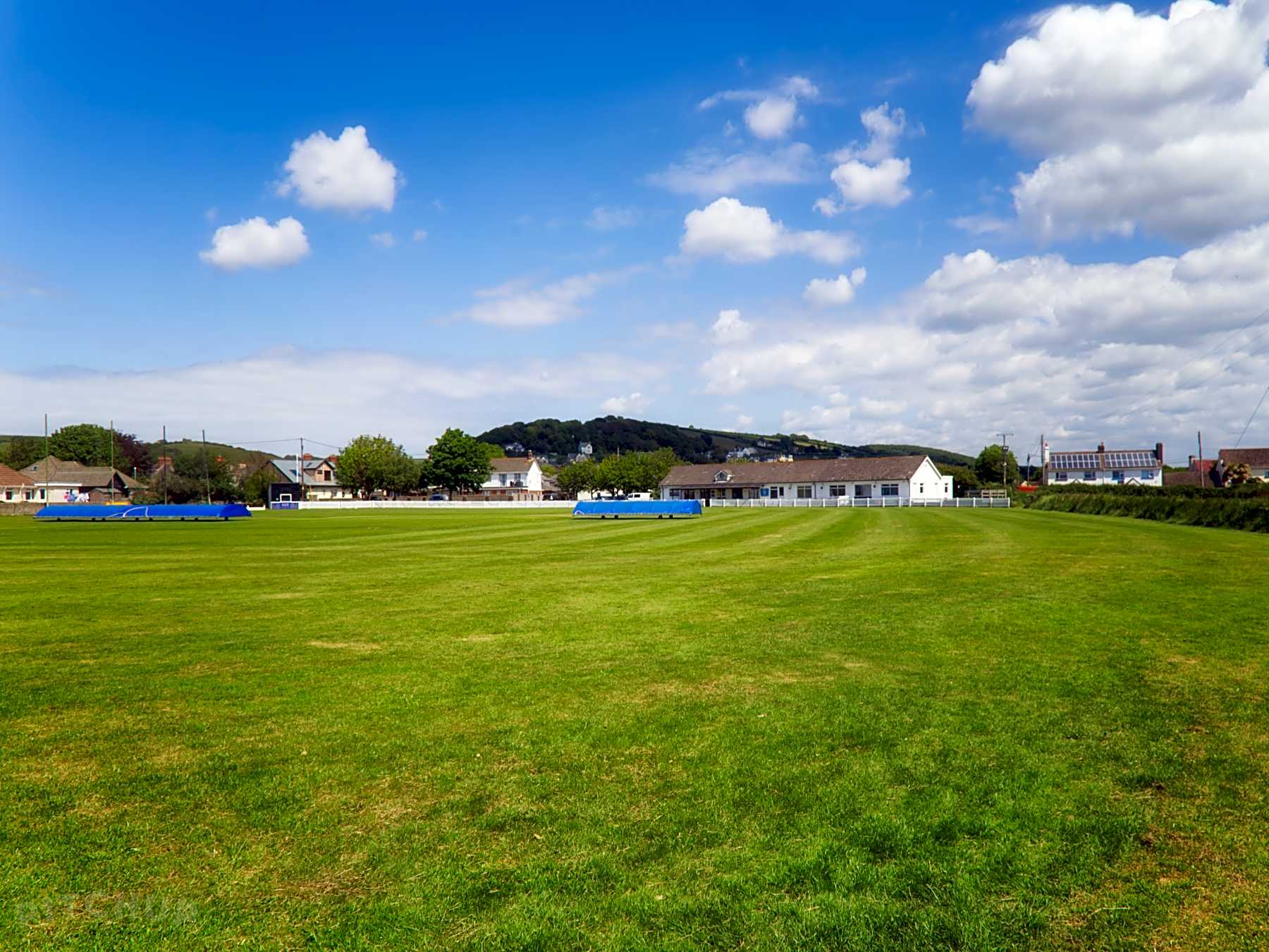 Campsites in Braunton, Devon from £10/nt Pitchup